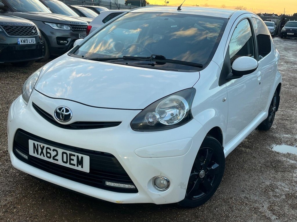 Used Toyota AYGO 2012 for sale - 77706163: Photo 3