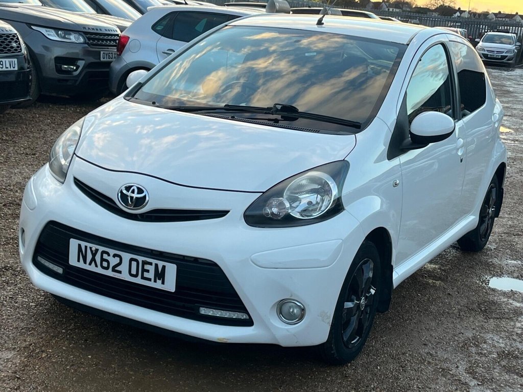 Used Toyota AYGO 2012 for sale - 77706163: Photo 9