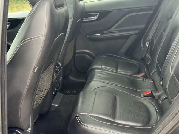 Used Jaguar F-Pace 2017 for sale - 76223294: Photo 27