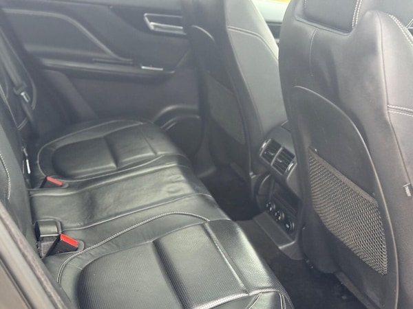 Used Jaguar F-Pace 2017 for sale - 76223294: Photo 29