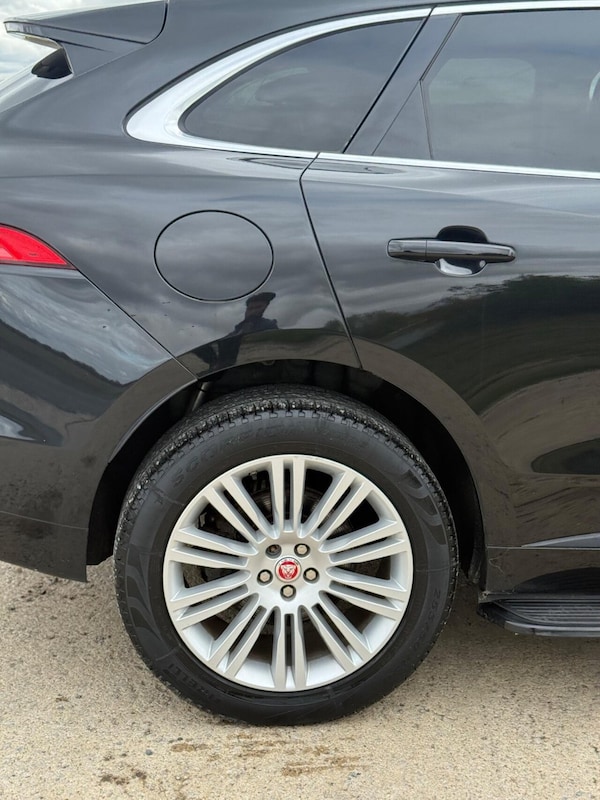 Used Jaguar F-Pace 2017 for sale - 76223294: Photo 44