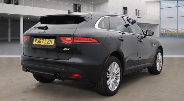 Used Jaguar F-Pace 2017 for sale - 76223294: Photo 7