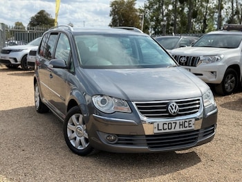 Volkswagen - Touran