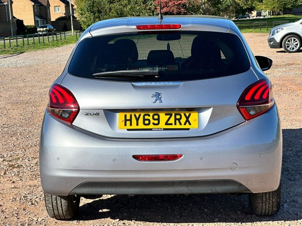 Used Peugeot 208 2019 for sale - 76228979: Photo 11