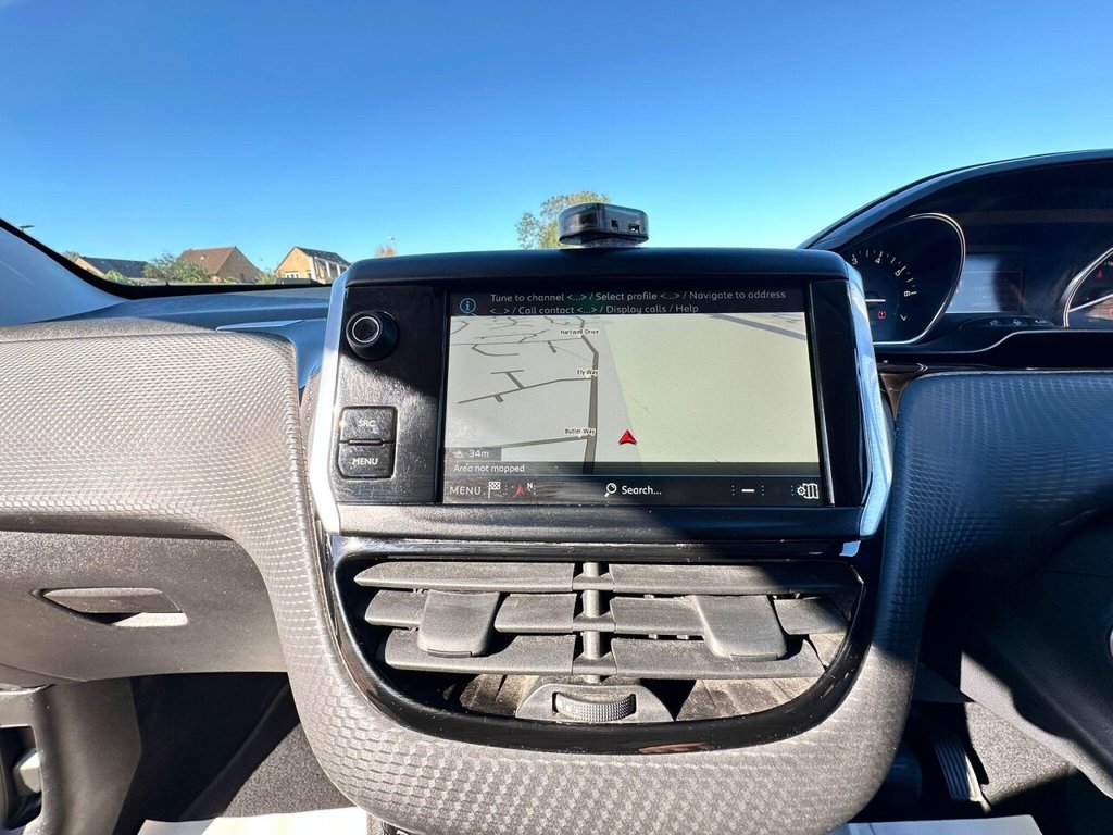 Used Peugeot 208 2019 for sale - 76228979: Photo 25