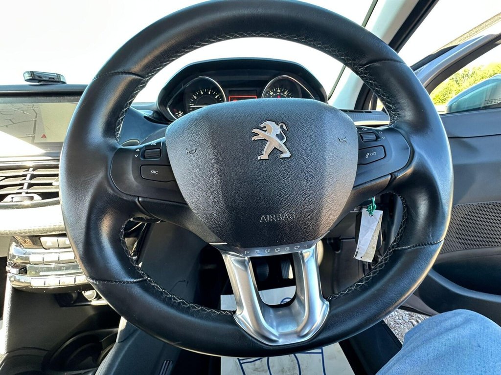 Used Peugeot 208 2019 for sale - 76228979: Photo 29