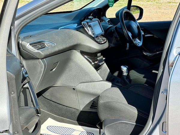 Used Peugeot 208 2019 for sale - 76228979: Photo 30