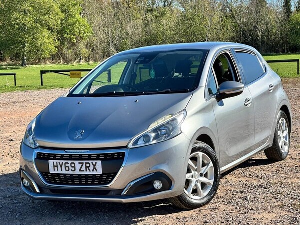 Used Peugeot 208 2019 for sale - 76228979: Photo 3