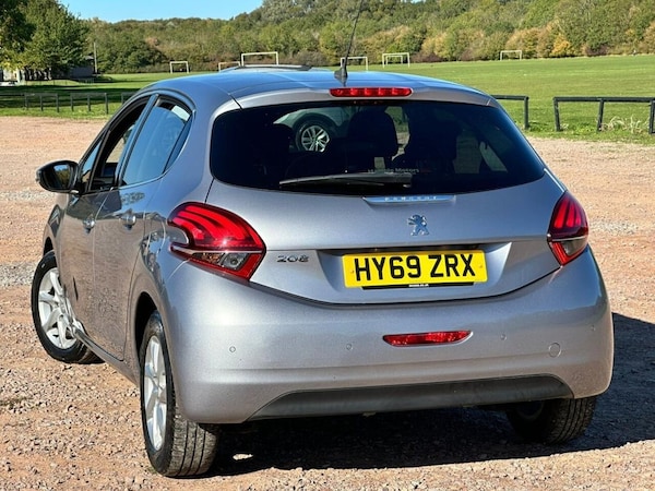 Used Peugeot 208 2019 for sale - 76228979: Photo 4