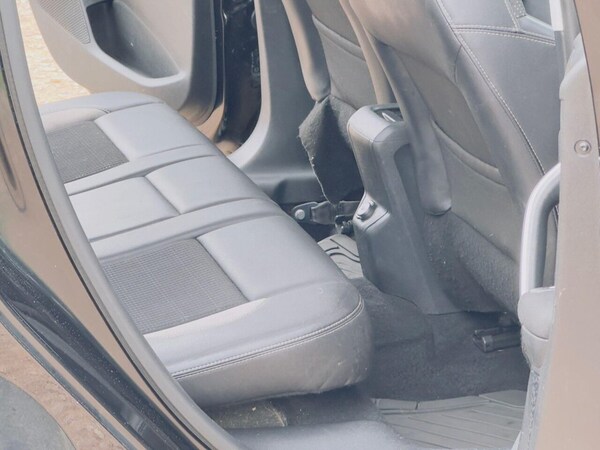 Used Peugeot 2008 2014 for sale - 75432855: Photo 21