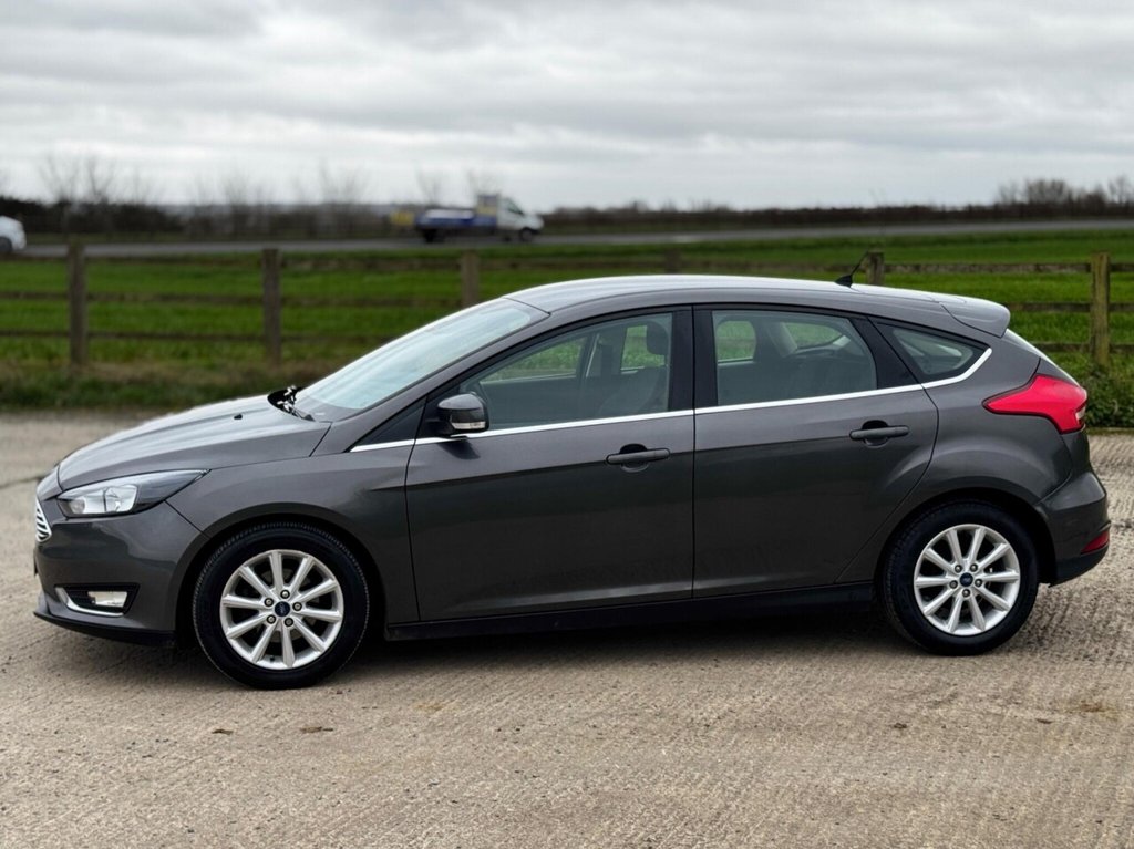 Used Ford Focus 2015 for sale - 77884981: Photo 14