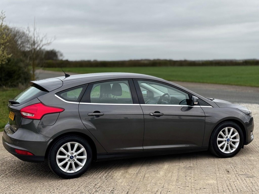 Used Ford Focus 2015 for sale - 77884981: Photo 20