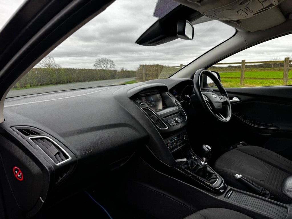 Used Ford Focus 2015 for sale - 77884981: Photo 26