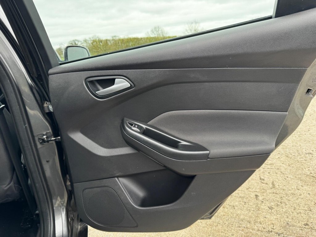 Used Ford Focus 2015 for sale - 77884981: Photo 45