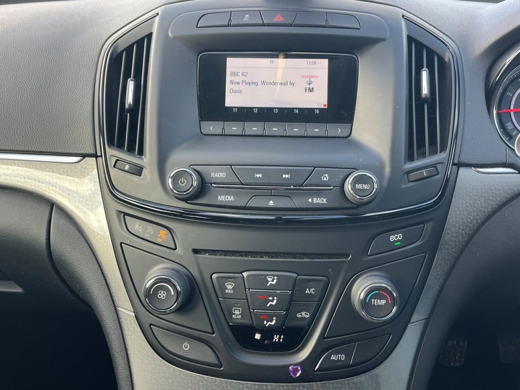 Used Vauxhall Insignia 2014 for sale - 77250195: Photo 4