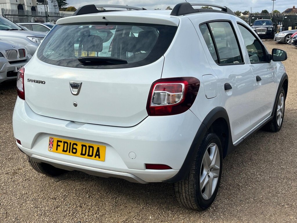 Used Dacia Sandero Stepway 2016 for sale - 76327958: Photo 15