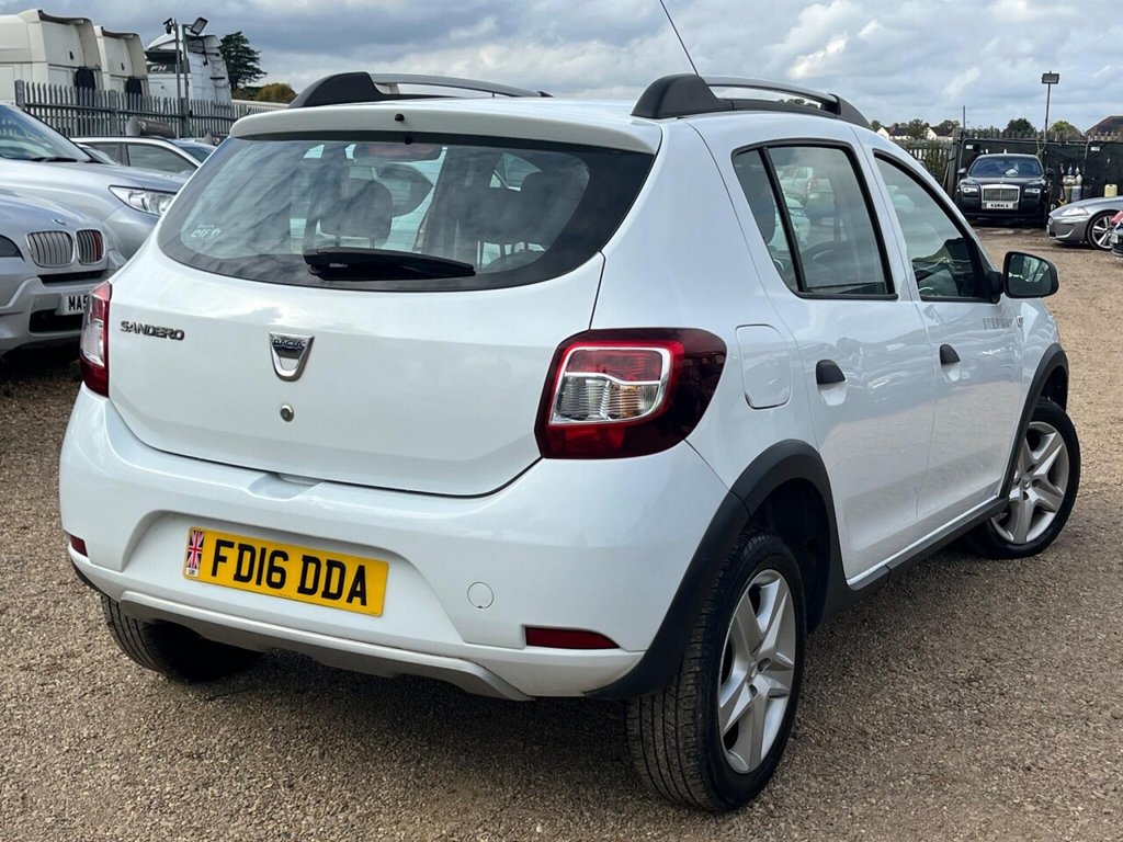 Used Dacia Sandero Stepway 2016 for sale - 76327958: Photo 5