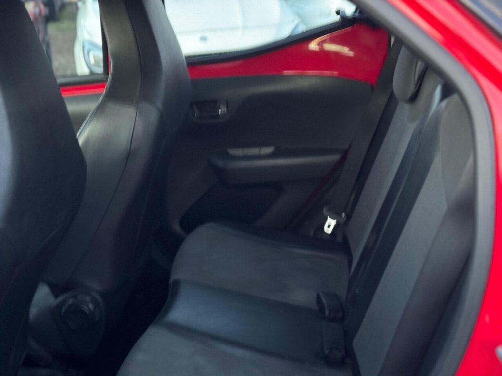 Used Toyota AYGO 2015 for sale - 77084789: Photo 30