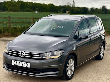 Used Volkswagen Touran 2016 for sale - 78839773: Photo