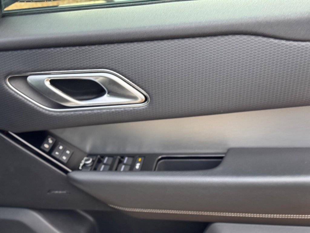 Used Land Rover Range Rover Velar 2020 for sale - 77218534: Photo 42