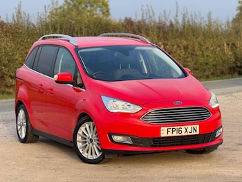 2016 (16) - 1.0 EcoBoost Titanium 5dr