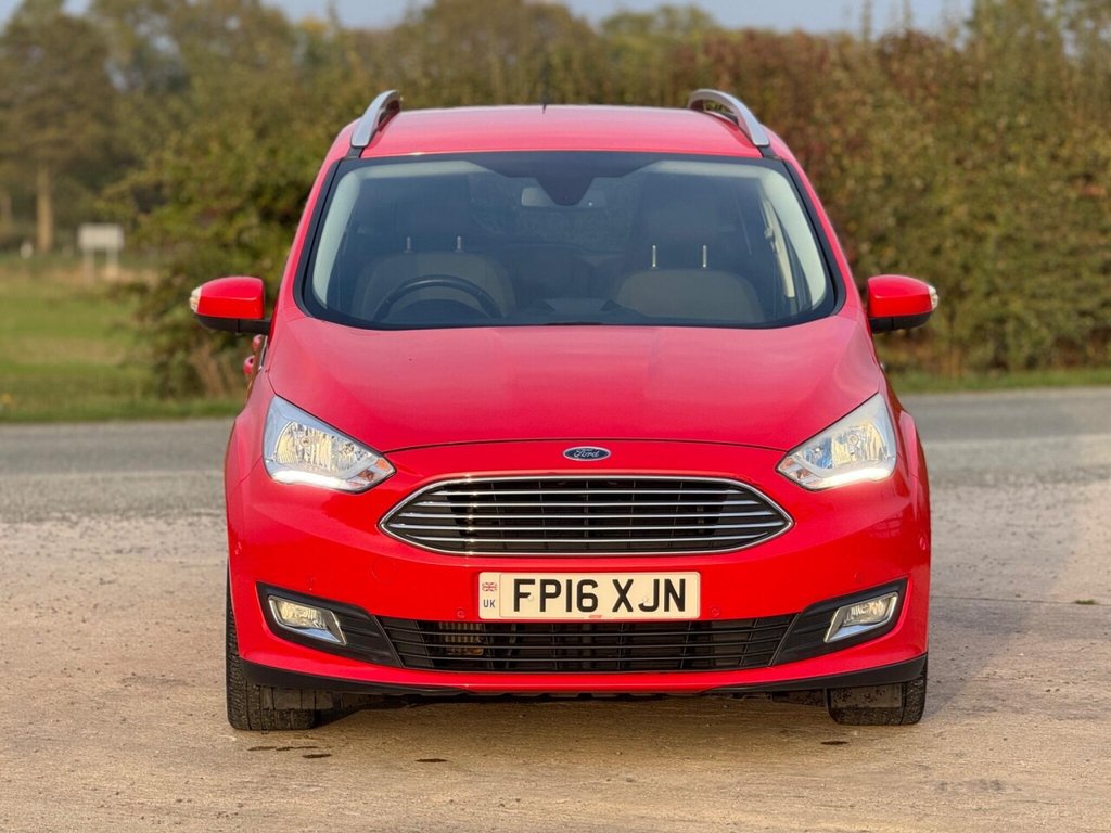 Used Ford Grand C-Max 2016 for sale - 76267099: Photo 2
