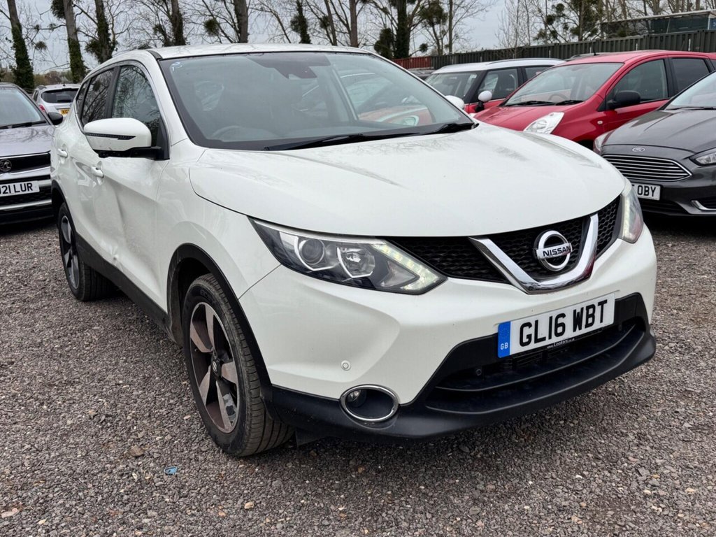 Used Nissan Qashqai 2016 for sale - 78096670: Photo 2