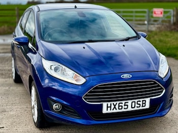 Used Ford Fiesta 2015 for sale - 77720132: Photo