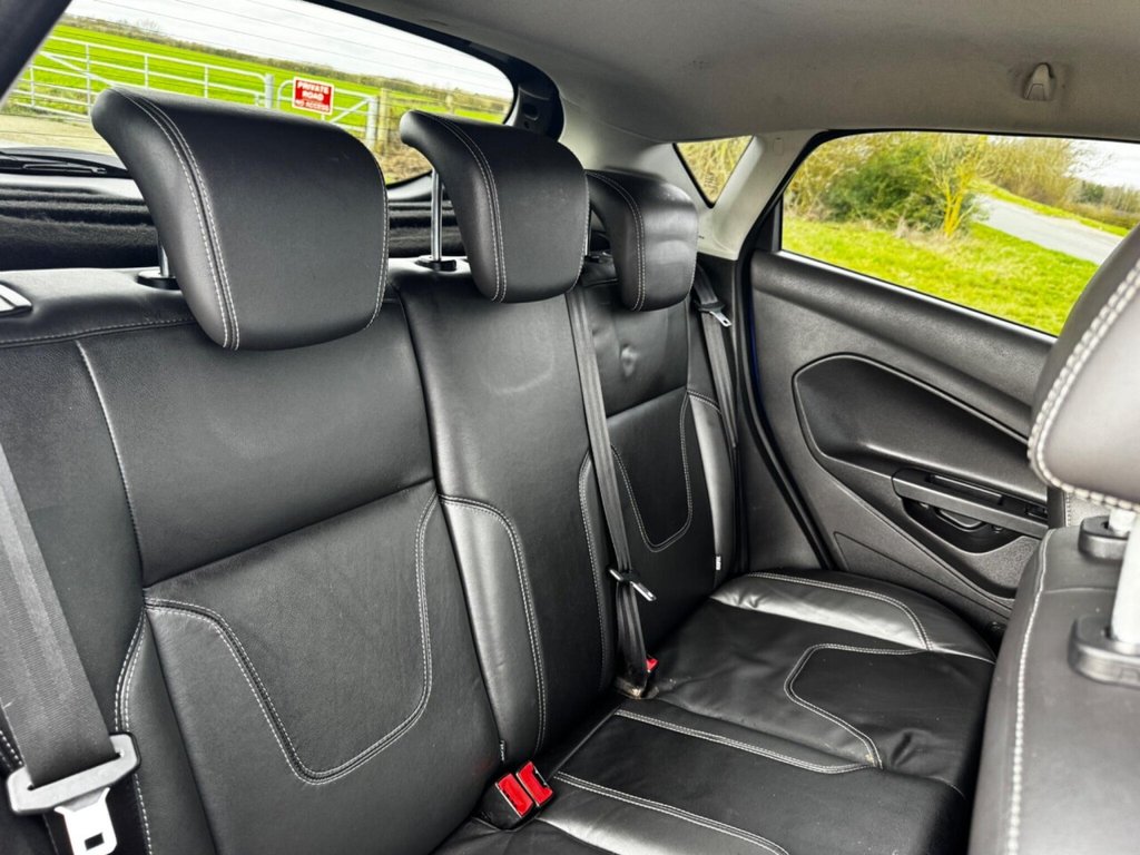 Used Ford Fiesta 2015 for sale - 77720132: Photo 31