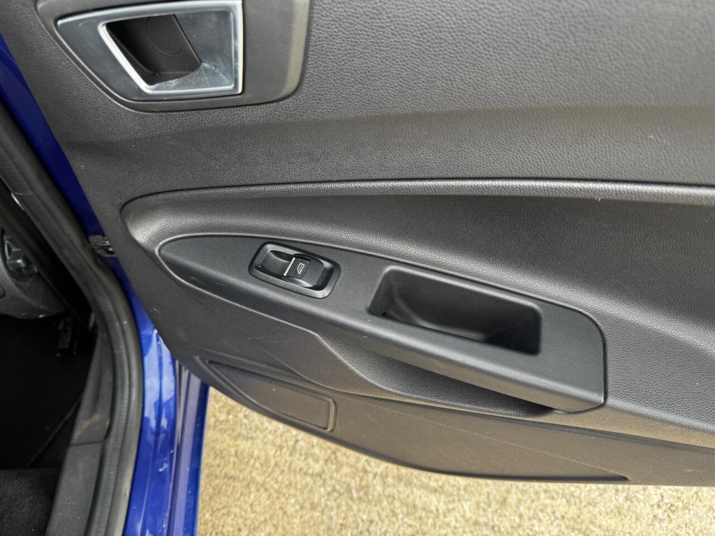 Used Ford Fiesta 2015 for sale - 77720132: Photo 39
