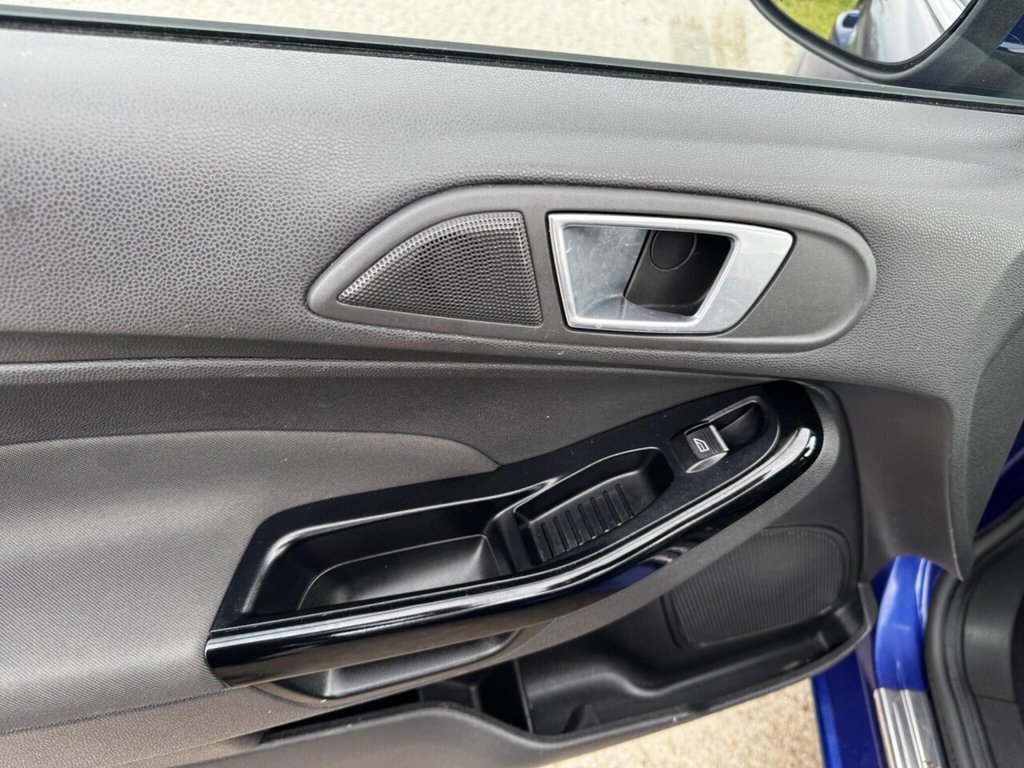 Used Ford Fiesta 2015 for sale - 77720132: Photo 43