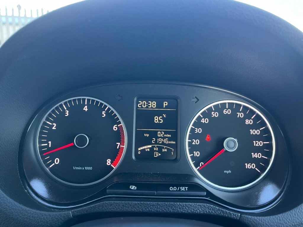 Used Volkswagen Polo 2010 for sale - 78059552: Photo 8