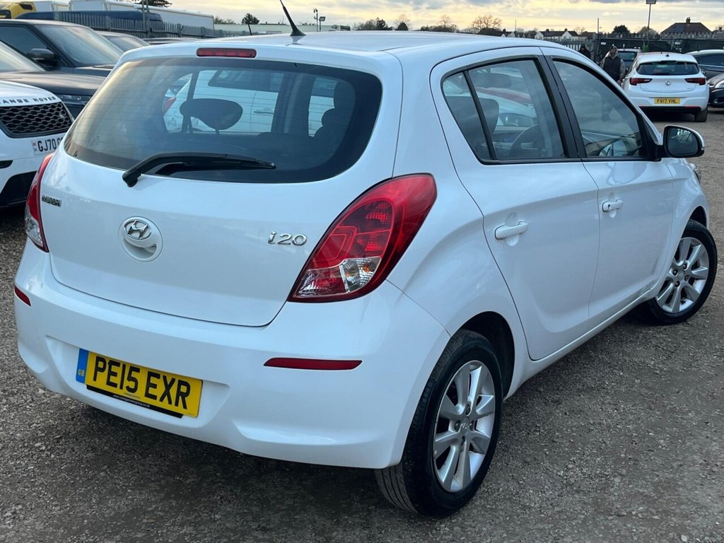 Used Hyundai i20 2015 for sale - 77841342: Photo 19