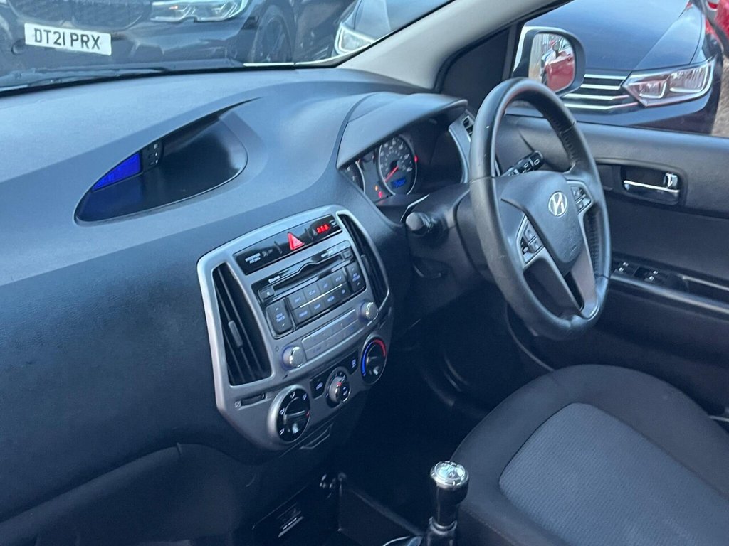 Used Hyundai i20 2015 for sale - 77841342: Photo 23