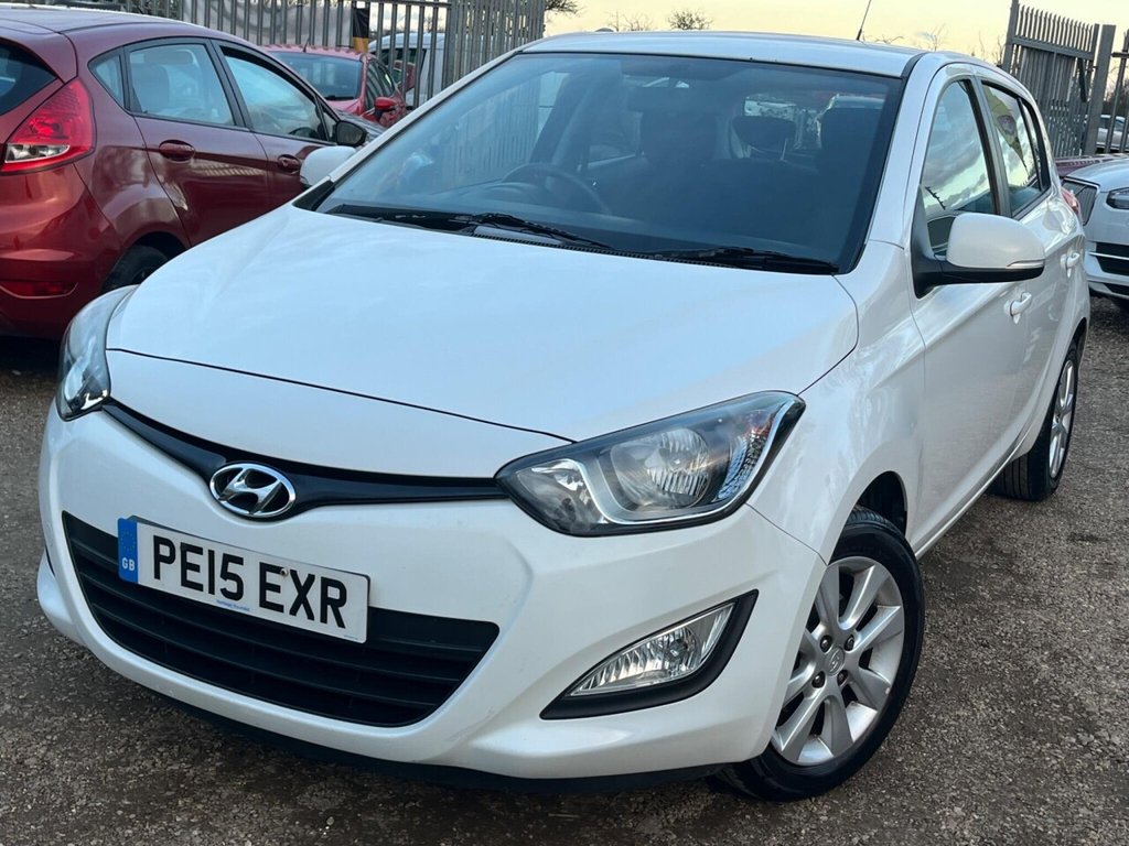 Used Hyundai i20 2015 for sale - 77841342: Photo 3