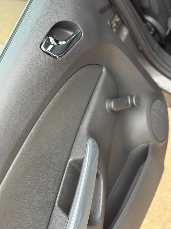 Used Vauxhall Corsa 2012 for sale - 76291183: Photo 30