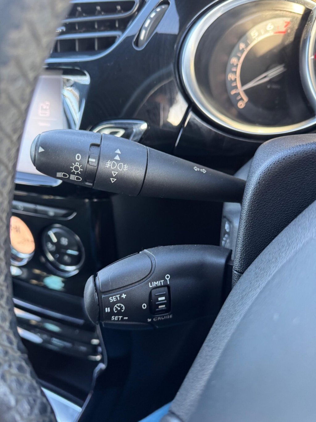 Used DS Automobiles DS 3 2015 for sale - 77056426: Photo 36