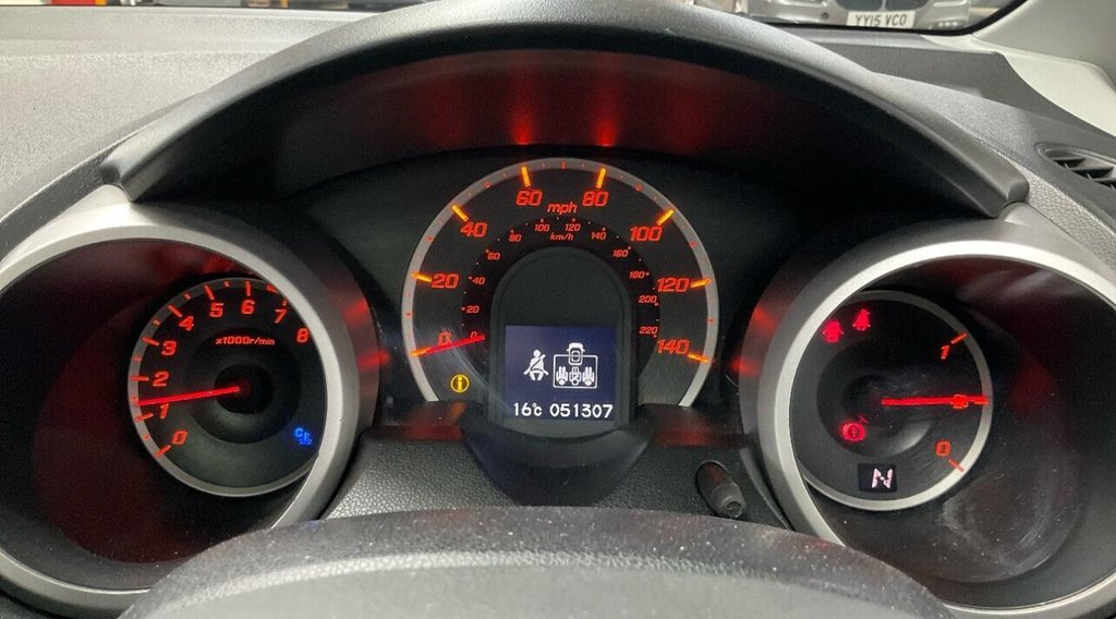 Used Honda Jazz 2010 for sale - 76445820: Photo 10