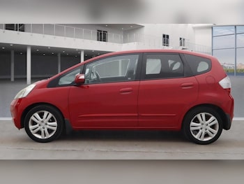 Used Honda Jazz 2010 for sale - 76445820: Photo