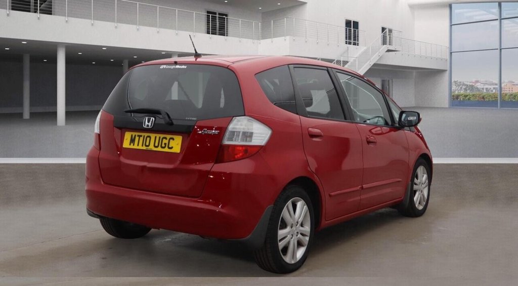 Used Honda Jazz 2010 for sale - 76445820: Photo 5