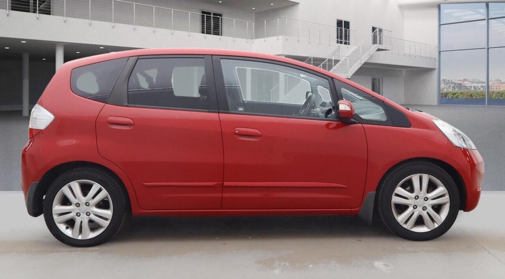 Used Honda Jazz 2010 for sale - 76445820: Photo 6