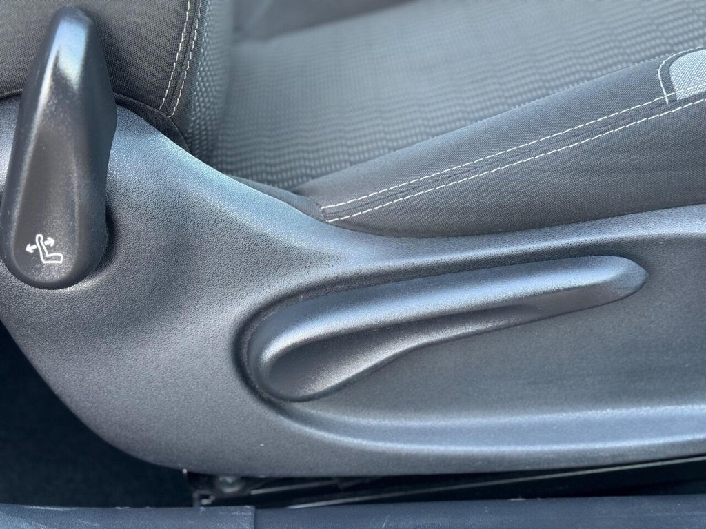 Used Peugeot 208 2015 for sale - 76910291: Photo 41