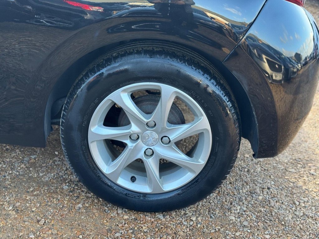 Used Peugeot 208 2015 for sale - 76910291: Photo 47