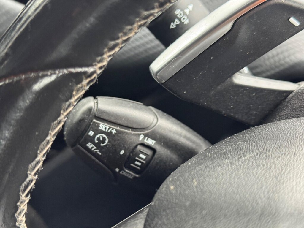 Used Peugeot 2008 2015 for sale - 76973696: Photo 34