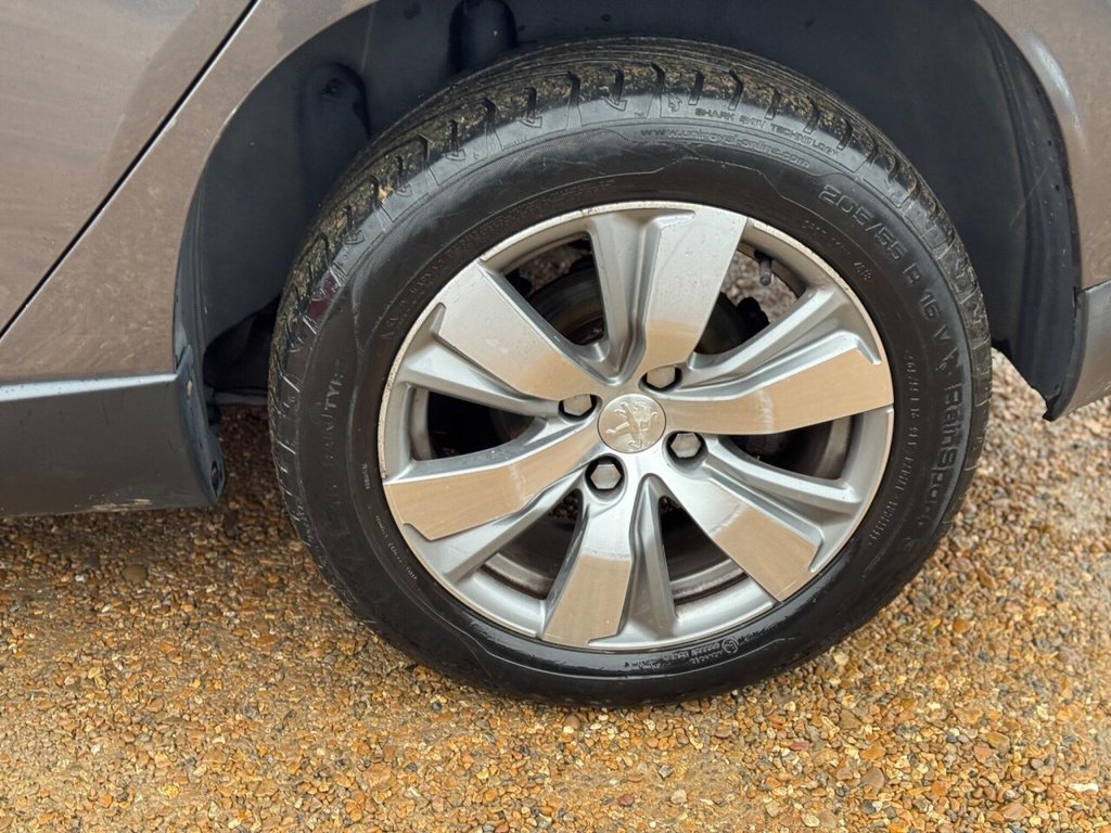 Used Peugeot 2008 2015 for sale - 76973696: Photo 50
