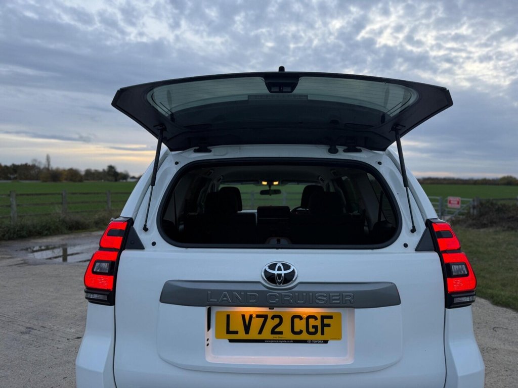 Used Toyota Land Cruiser 2022 for sale - 76459286: Photo 16