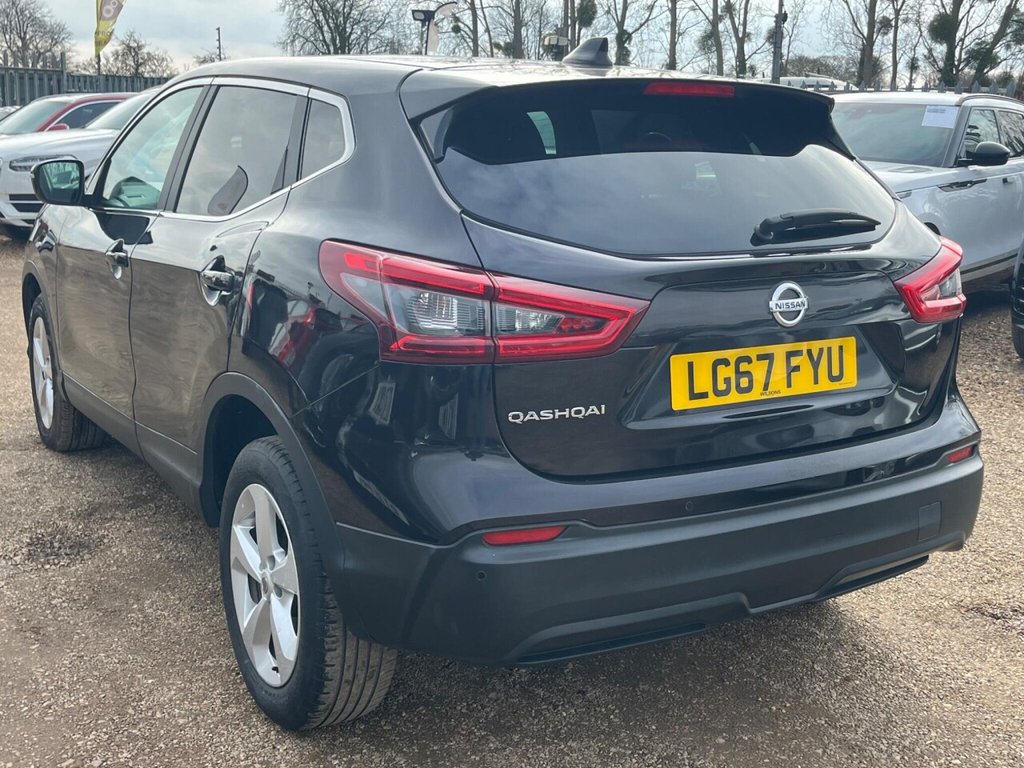 Used Nissan Qashqai 2017 for sale - 77983035: Photo 11
