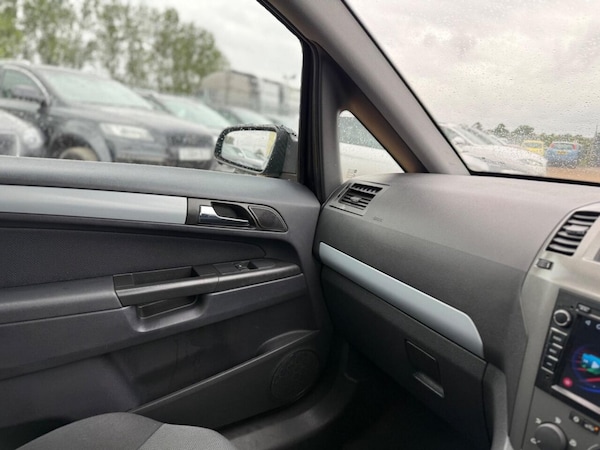 Used Vauxhall Zafira 2007 for sale - 75487815: Photo 33