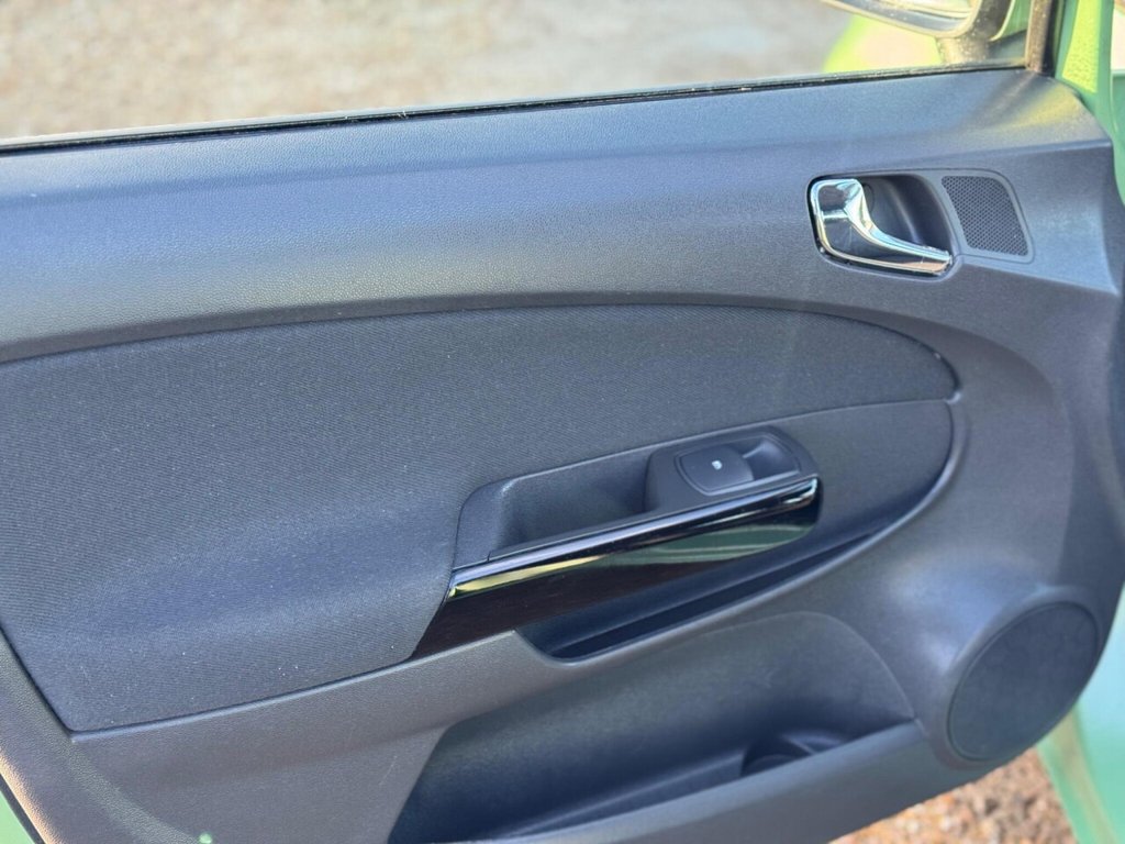 Used Vauxhall Corsa 2010 for sale - 77442252: Photo 40