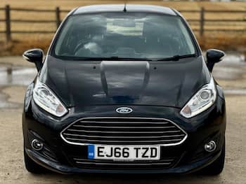 Used Ford Fiesta 2016 for sale - 79642620: Photo